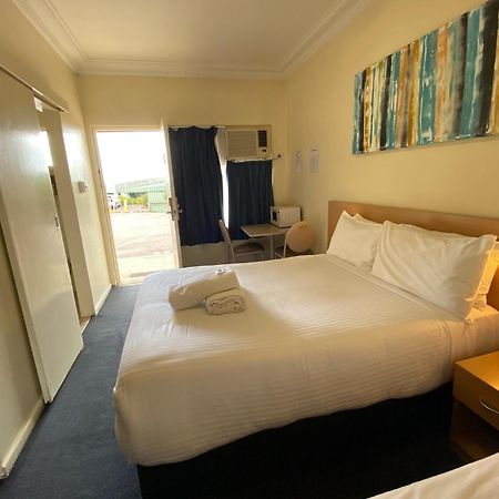 Maitland City Motel Екстериор снимка